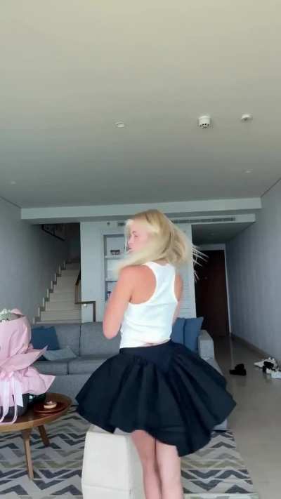 Get ready with Alla - IG April 2024