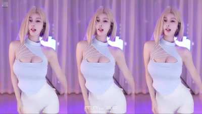 CBJ 斗鱼 谁的小棉袄 🎵사뿐사뿐(Like a Cat) - 20240730
