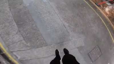 I Put Lancer Theme Over A Parkour Chase.