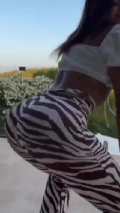 arigamepleys 🍑🍑🍑🍆