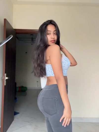 Thick lil tease