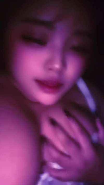 @? chubby big boobs