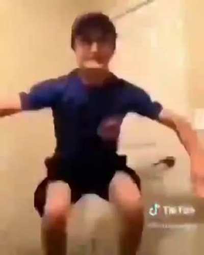 cringe goopie faker
