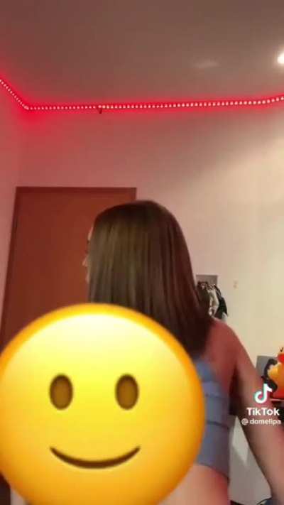 🤤
