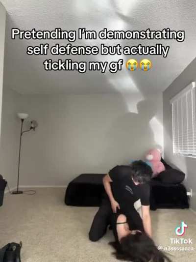 Girlfriend tickle prank