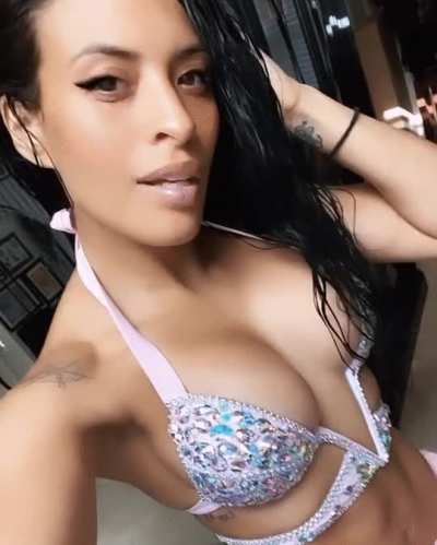 Hot Take Zelina Vega >>> Liv Morgan