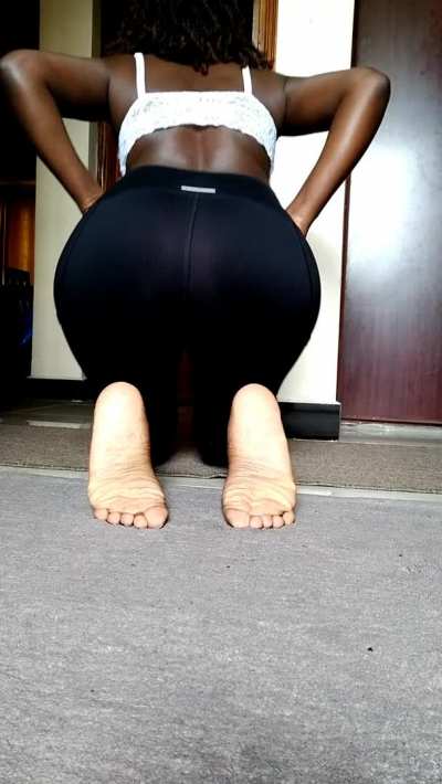 Would any older guys actually fuck my ebony body? [BA]