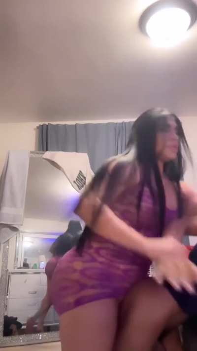 He can’t handle her