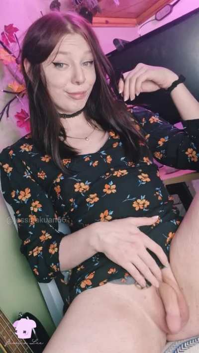 Am I cute enough for you to suck my cock?