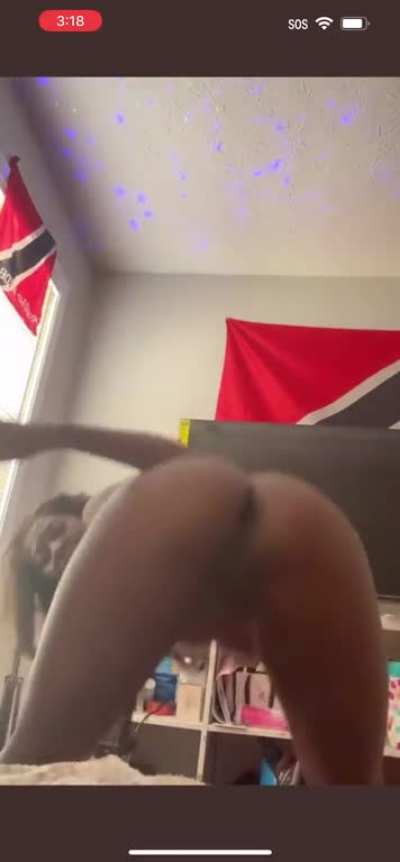 🍫ReemaRose buss it open for the guys🍫<wbr>🐈‍⬛