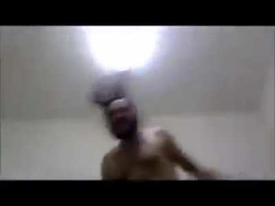 Kapanan grup tekrar açıld<wbr>ığınd<wbr>a lord atmıştı bu videoyu.