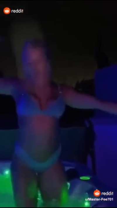 Mandy Rose 