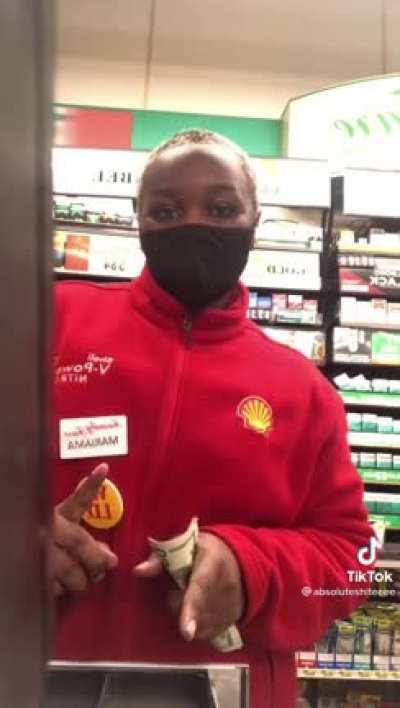 What a lowlife smh