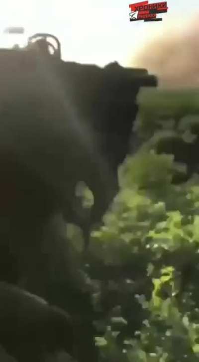 98th Battalion of Azov hijack Russian IFV while there are Russians in opposite treeline.