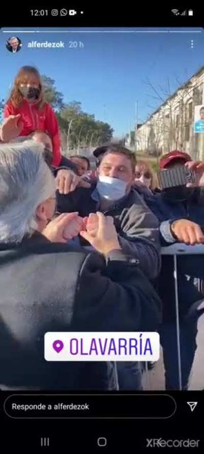 Porfavor miren lo orquestadas que estan estas historias