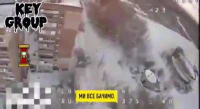 🇺🇦Ukrainian FPV kamikaze drones destroy the 🇷🇺Russian radio electronic station Aistonok, the direction finder of drones 