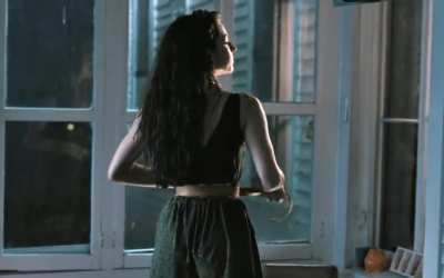 Birthday Booty: Anna Hopkins in Les maîtres du suspense (2014)
