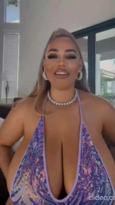 Full meat Godesss