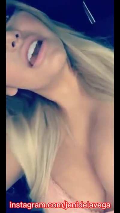 (jenidelavega)
