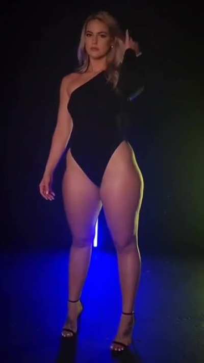 Goddess legs
