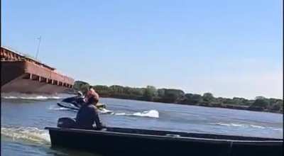 Accidente fluvial ocurrido este fin de semana en Paso de Patria en la confluencia.