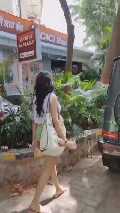 Janhvi Kapoor 
