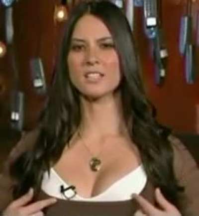 Olivia Munn [G4 Attack of the show]