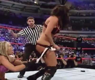 Candice pantsed