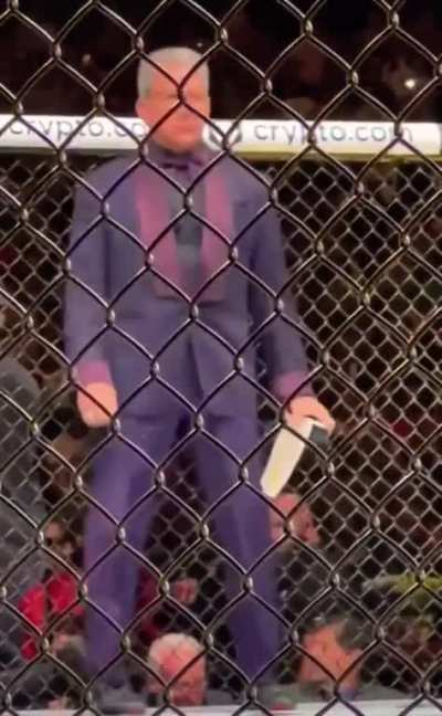 me: getting hyped that r/mmamemes is back 