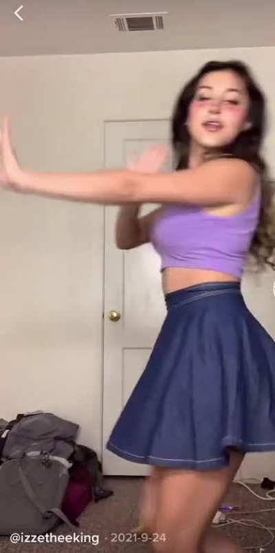When a 4 thinks she’s an 8