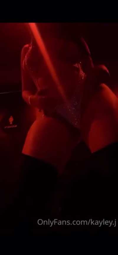 🔴🍑