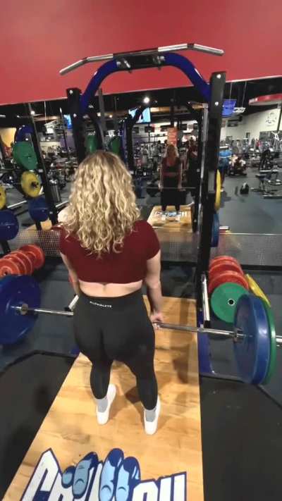 Ass about to bust out those leggings! -Nikkita Lyons.