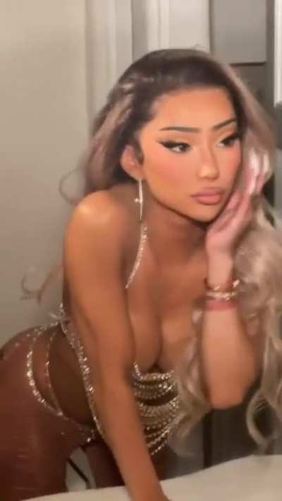 ✨