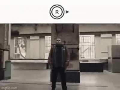 ®️▶️