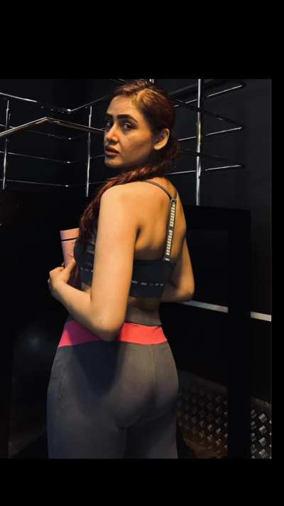 Sony Charishta ass