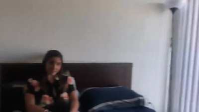 Getting her soles and toes sucked for the first time Part 2