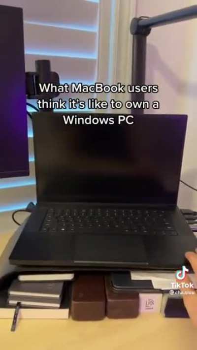 What MacBook users think it’s like to own a Windows PC