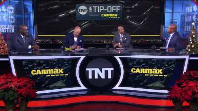 [Highlight] Charles Barkley's Bold Prediction for the Rest of the 2021-22 Season: 