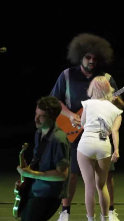 🍑