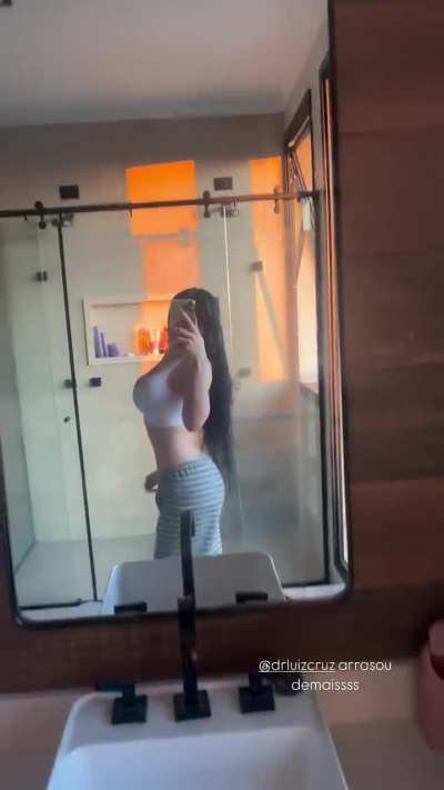 Bella Angel