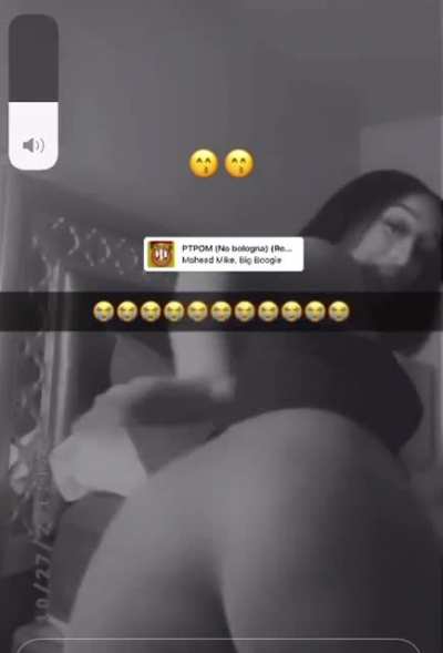From her story its not to much but its sum🤷🏿‍♂️