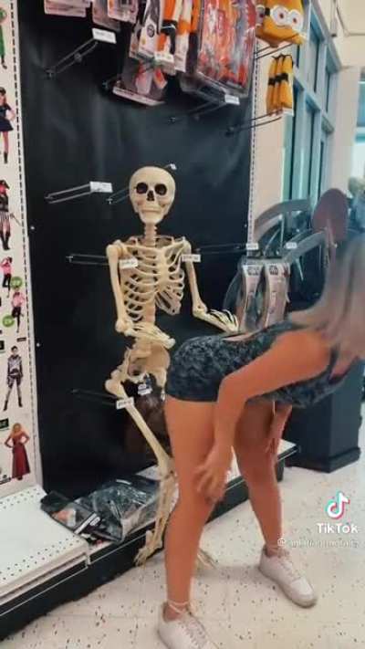 👻