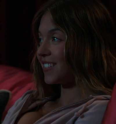 Clip of Sydney as Millie in 