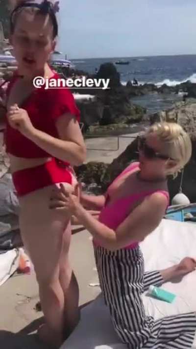 Probably the best GIF of her ever!