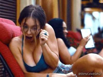 Sydney Sweeney is such a Tease