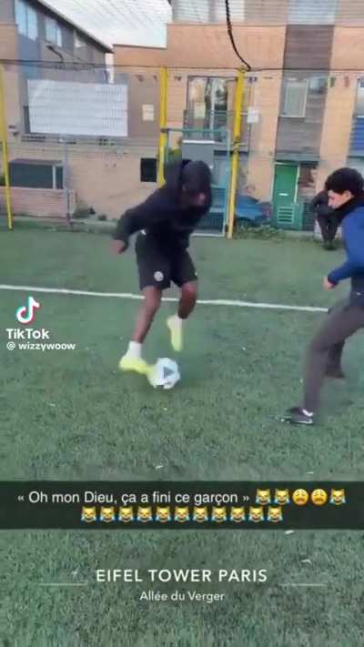 Het zijn altijd die Franse snaps😭🙏🏽