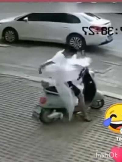 new venom trailer