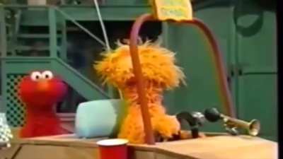 Elmo's hate it with your shit Zoe