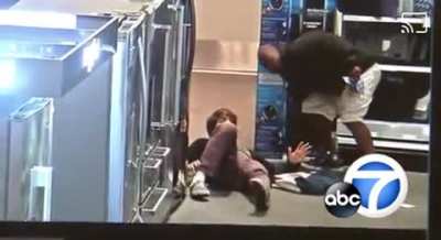 Man eating Cheetos sucker punches someone inside a Best Buy and steals their phone