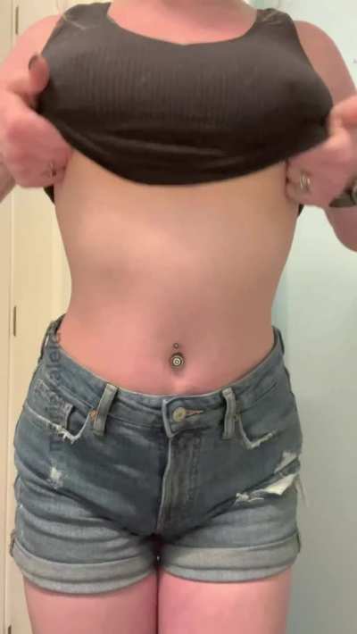 Dropping my mom boobs [drop]